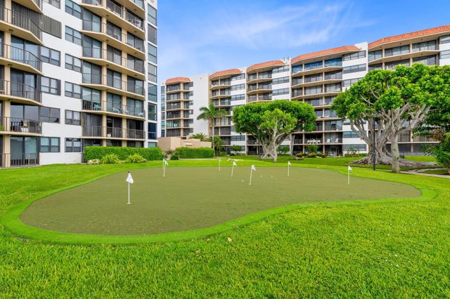 899 Jeffery Street 201, Boca Raton, FL 33487