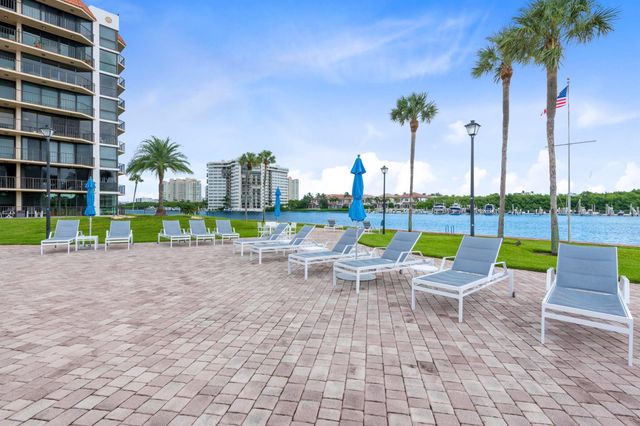 899 Jeffery Street 201, Boca Raton, FL 33487