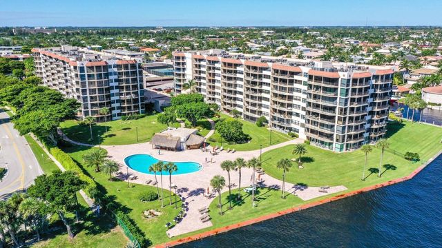 899 Jeffery Street 201, Boca Raton, FL 33487
