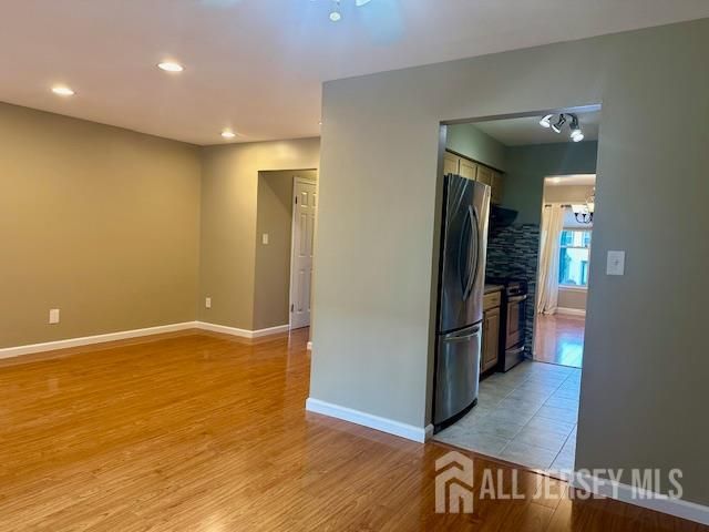 7 Heritage Square, Sayreville, NJ 08872