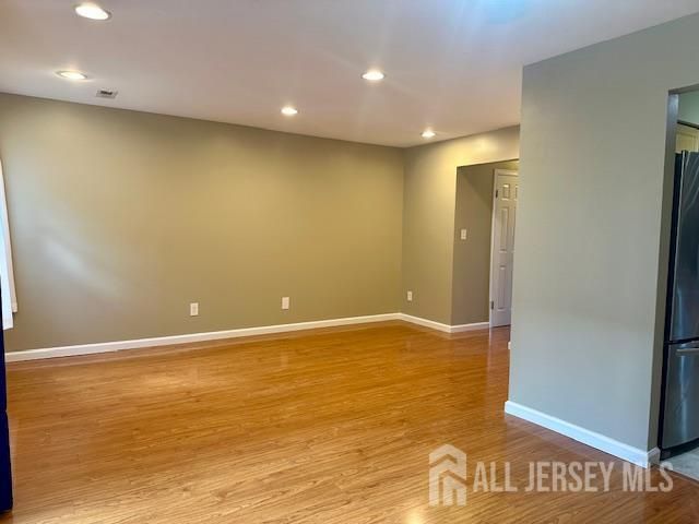 7 Heritage Square, Sayreville, NJ 08872