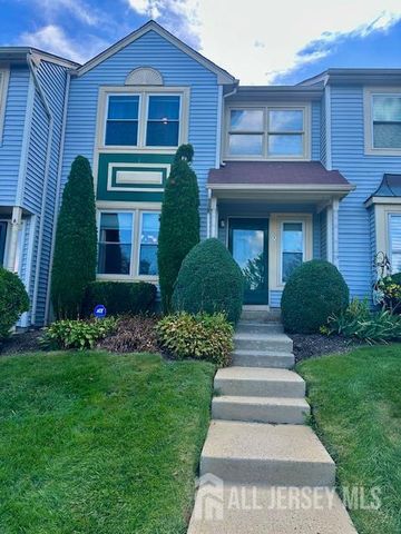 7 Heritage Square, Sayreville, NJ 08872