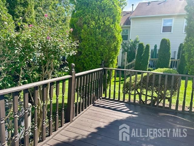 7 Heritage Square, Sayreville, NJ 08872