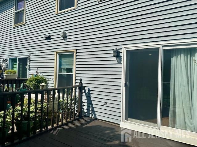 7 Heritage Square, Sayreville, NJ 08872