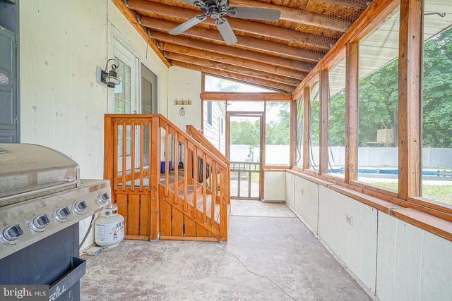 1098 GRANDVIEW DR, Pine Hill, NJ 08021