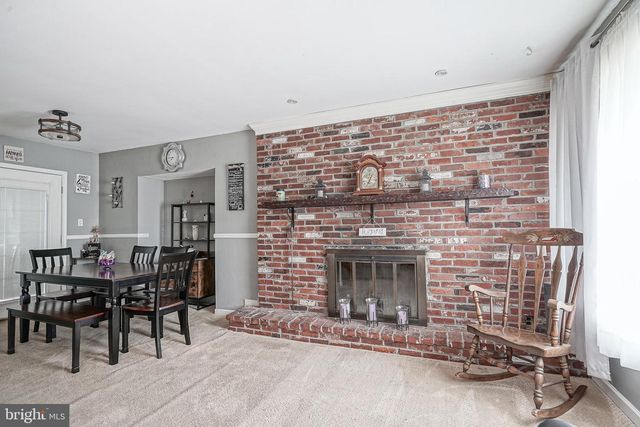 1098 GRANDVIEW DR, Pine Hill, NJ 08021