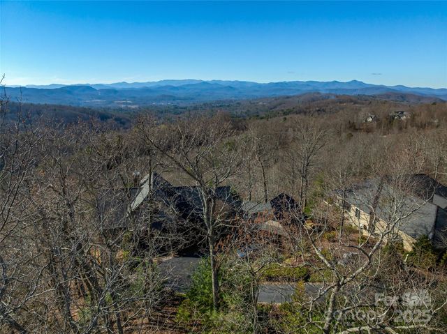 211 Ladys Fern Trail, Laurel Park, NC 28739