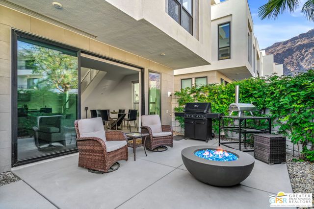 234 Mayfair Way, Palm Springs, CA 92264