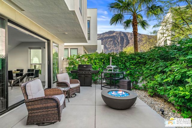 234 Mayfair Way, Palm Springs, CA 92264