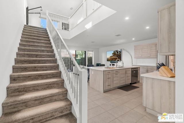 234 Mayfair Way, Palm Springs, CA 92264