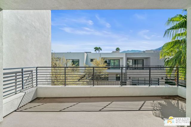 234 Mayfair Way, Palm Springs, CA 92264