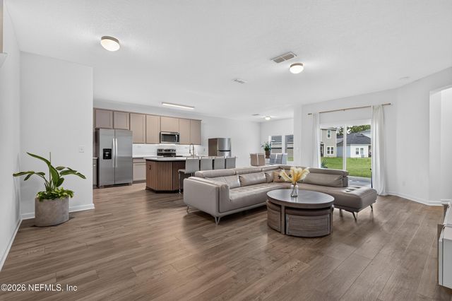 4977 BRAMANTE Drive, Jacksonville, FL 32218