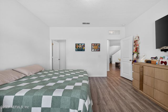 4977 BRAMANTE Drive, Jacksonville, FL 32218