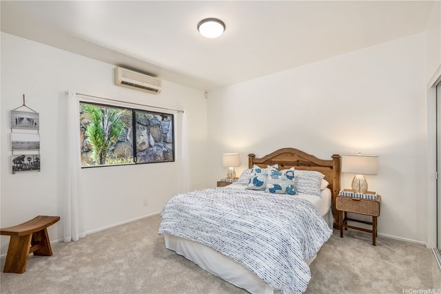 5926 Kalanianaole Highway, Honolulu, HI 96821