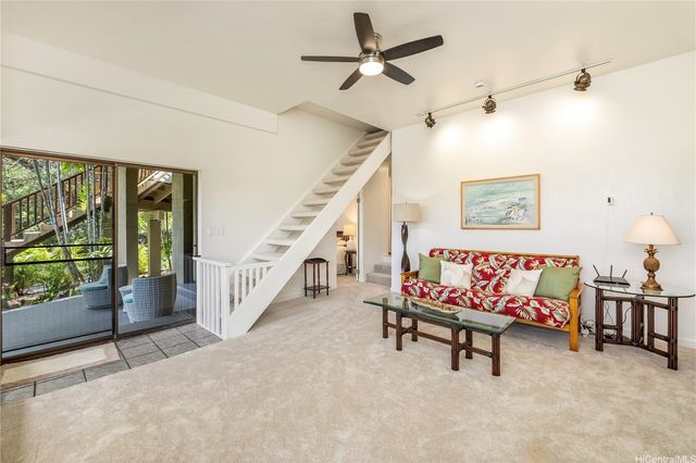 5926 Kalanianaole Highway, Honolulu, HI 96821