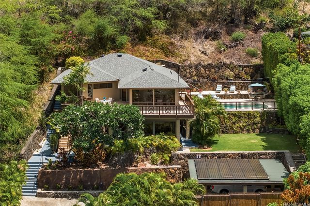 5926 Kalanianaole Highway, Honolulu, HI 96821