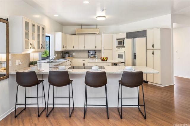 5926 Kalanianaole Highway, Honolulu, HI 96821