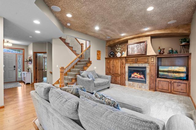 12776 222nd Court NW, Elk River, MN 55330