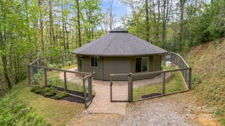 16 Caddis Court, Marshall, NC 28753