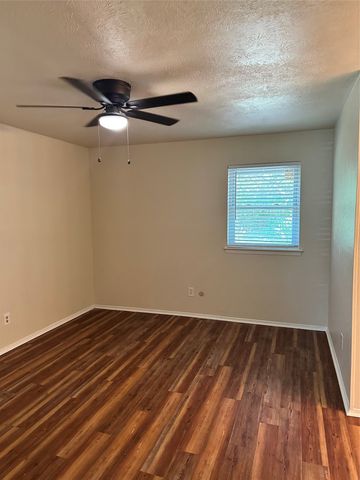 2108 Lejuan Court, Arlington, TX 76010