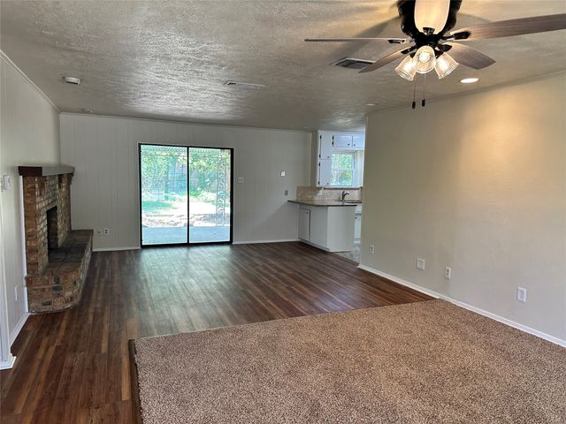 2108 Lejuan Court, Arlington, TX 76010