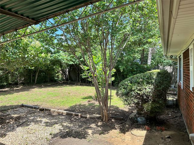 2108 Lejuan Court, Arlington, TX 76010