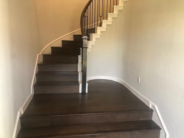 109 Lockhart DR, Liberty Hill, TX 78642