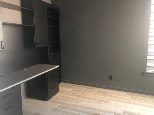 109 Lockhart DR, Liberty Hill, TX 78642