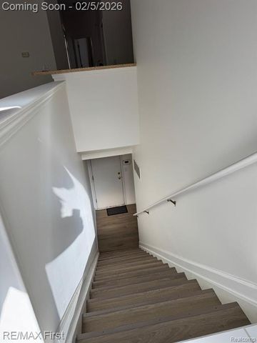 25476 Saint James, Southfield, MI 48075