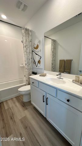 2045 E MICHIGAN Avenue 2, Phoenix, AZ 85022