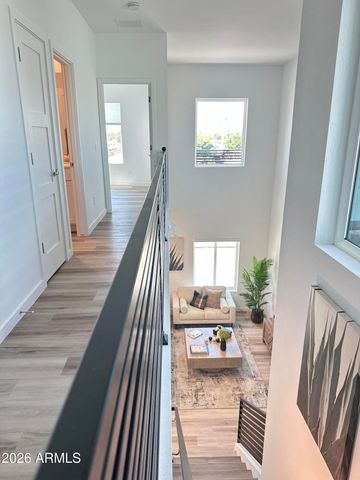 2045 E MICHIGAN Avenue 2, Phoenix, AZ 85022