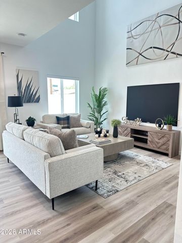 2045 E MICHIGAN Avenue 2, Phoenix, AZ 85022