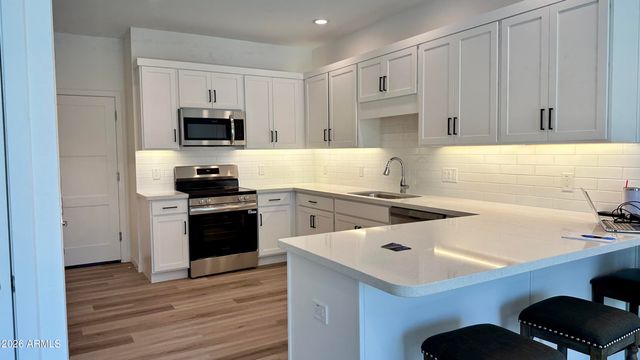 2045 E MICHIGAN Avenue 2, Phoenix, AZ 85022