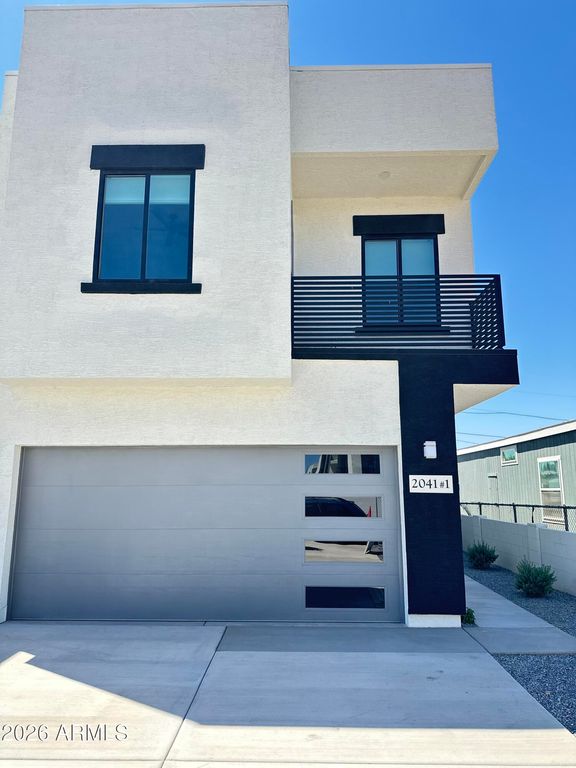 2045 E MICHIGAN Avenue 2, Phoenix, AZ 85022