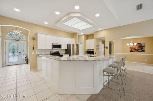 8016 WANDERING DEER Court, Jacksonville, FL 32256