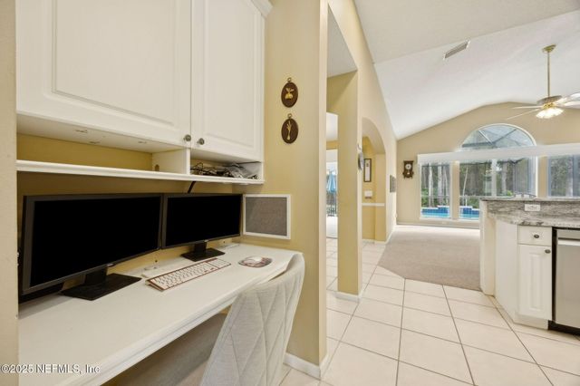 8016 WANDERING DEER Court, Jacksonville, FL 32256