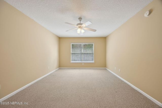 8016 WANDERING DEER Court, Jacksonville, FL 32256