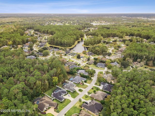 8016 WANDERING DEER Court, Jacksonville, FL 32256