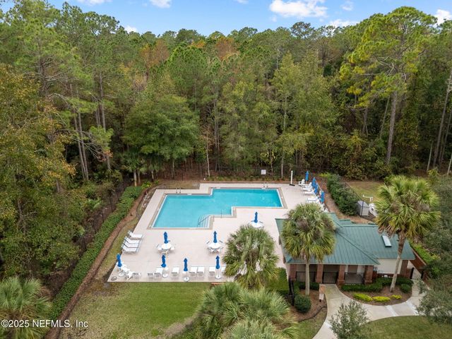 8016 WANDERING DEER Court, Jacksonville, FL 32256