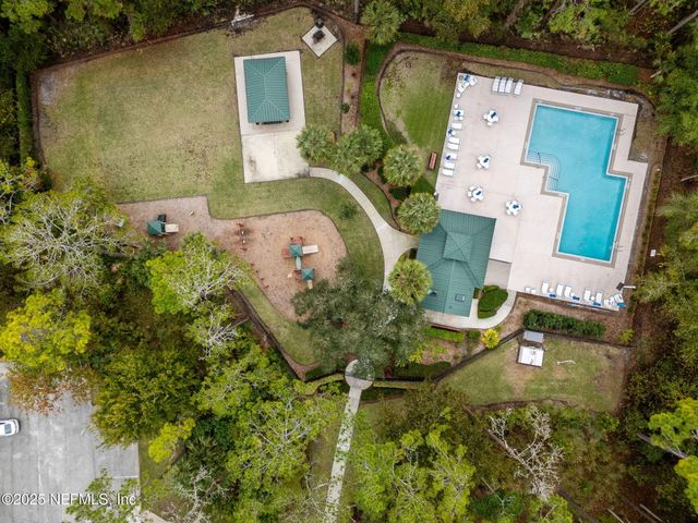 8016 WANDERING DEER Court, Jacksonville, FL 32256