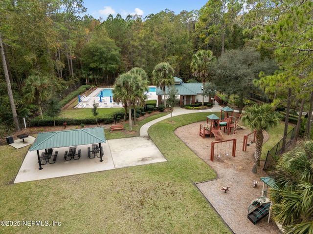 8016 WANDERING DEER Court, Jacksonville, FL 32256