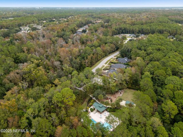 8016 WANDERING DEER Court, Jacksonville, FL 32256