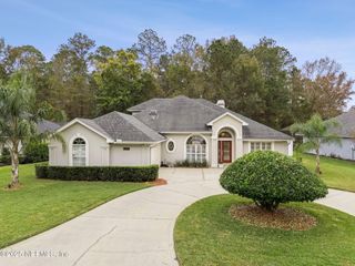 8016 WANDERING DEER Court, Jacksonville, FL 32256