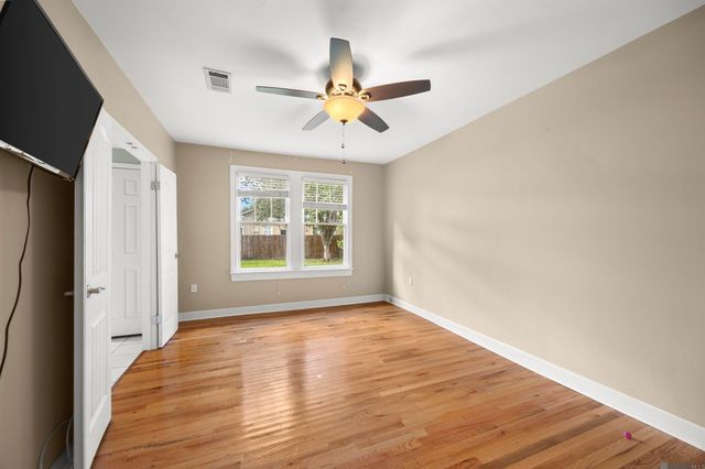 1538 Cloverdale Ave, Baton Rouge, LA 70808