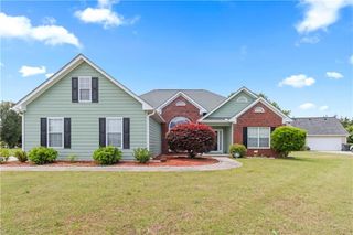 105 Grayview Court, Grayson, GA 30017