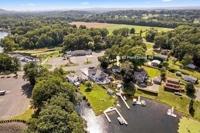 82 Point Grove Rd, Southwick, MA 01077