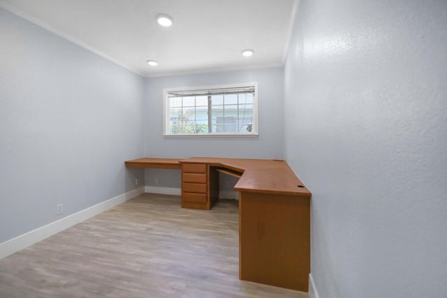 1050 Taber St, West Sacramento, CA 95605