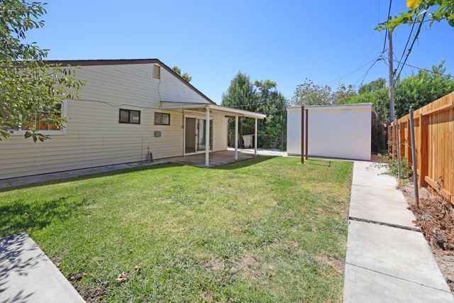 1050 Taber St, West Sacramento, CA 95605