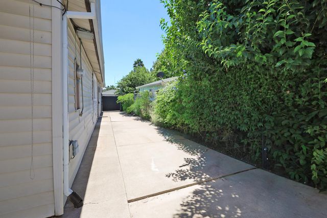 1050 Taber St, West Sacramento, CA 95605