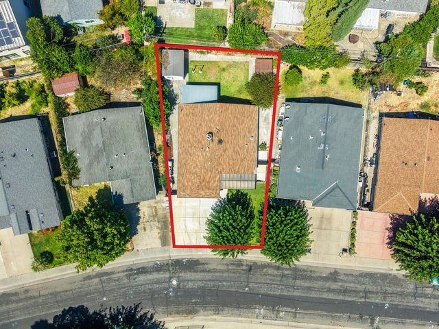 1050 Taber St, West Sacramento, CA 95605